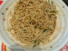 -肥肥虾庄·金牌油焖大虾(汉口城市广场店)