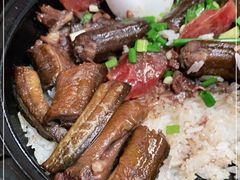 -容里煲仔饭(利丰北路店)