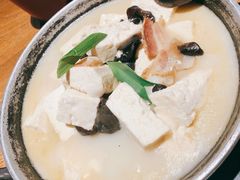 土家手掰柴火豆腐-吃饭皇帝大土家民族菜(正大广场店)
