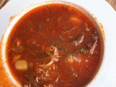 -玛格萝妮(汇智国际商业中心店)