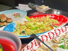 -粤·向群饭店(麓景路店)
