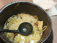 -灵芝妹子海鲜米线(瓦房店新玛特店)