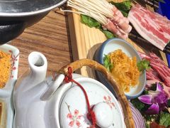 -明洞阿姨·韩式酱蟹烤肉·创意料理(三元桥店)