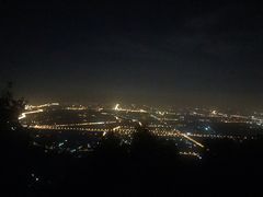 -鬼笑石后山停车场