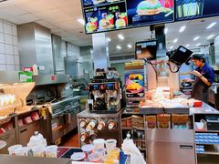 -麦当劳(军博店)