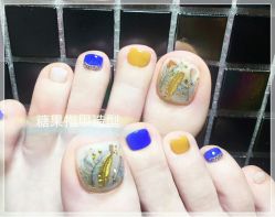 足部美甲-光SPA科技美肤