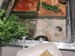 -海底捞火锅(公益西桥店)