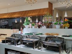 -泉福居酱骨头自助广场(南大街商业步行街店)