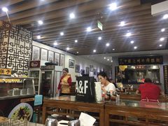 大堂-东方宫·中国兰州牛肉拉面(三里屯店)