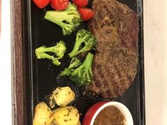 -必胜客(WOW象山涌金广场店)