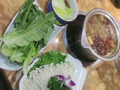 -塔兰齐新疆孜然火锅(鲤鱼山路店)