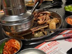 -炽城·烤肉名家(鸿达中央广场店)
