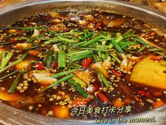 -乡土特色.冷锅鱼.牦牛肉汤锅