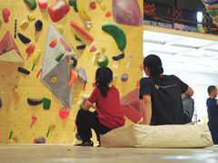 -Upper Climbing Gym 攀岩(华侨城店)