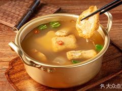 -吴草鸡爪오초닭발(城阳总店)