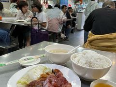 -华香鹅快餐店
