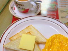 -兴华里茶记(禅城同济首店)
