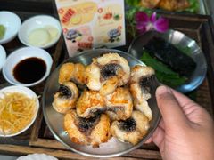 -围炉肉舍•炭烤活鳗•丹东海鲜烤肉(步行街店)