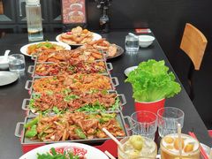 -红东阁东北菜烤肉酒馆(CROSS万象汇店)