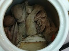 -尚一汤·粤菜海鲜(环球港店)