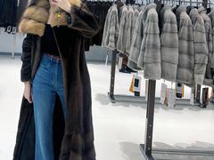 -肃宁华斯国际裘皮城