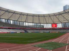 -深圳市宝安体育中心体育场