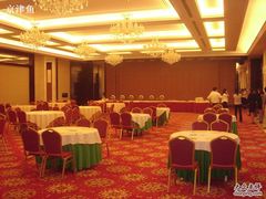多功能厅-山东大学学府大酒店(千佛山地铁站店)