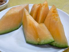 -官塘陈记鱼生·潮汕砂锅粥·牛肉火锅(潮枫路总店)