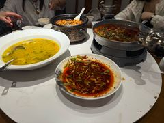 -万重锦·人文川菜馆(骡马市店)