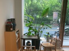 靠窗位-隐琢咖啡(汉街店)