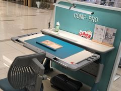 -康朴乐儿童学习桌椅(蓝色港湾店)