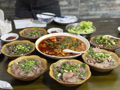 -小杨翘脚牛肉