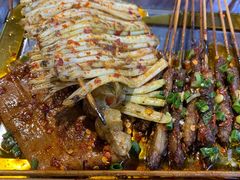 -764厂烧烤总店