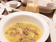 -沁香庭中餐厅·川粤菜(重庆高新假日酒店)