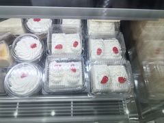 -红宝石·鲜奶小方·海派西点房(联洋店)