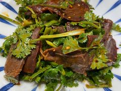 -黄记煌三汁焖锅(新佳丽江汉路店)