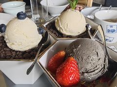 -穹六人间 people 6(岳阳路店)