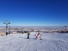 -丝绸之路山地度假区滑雪场