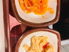 裙边-牛YO寿喜烧·铁板烧和牛火锅自助(市府恒隆店)