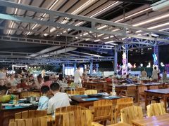 -渔家火锅·海鲜自助餐·演艺(亚龙湾天域酒店)