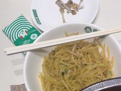 -绿草地·湘菜(7mall店)