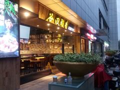 -漕溪路(地铁站)