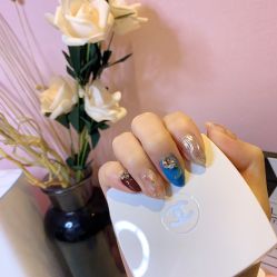 -米小兔美甲美睫