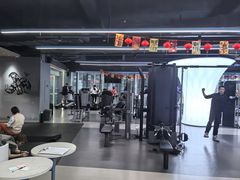 -超鹿运动(五四路恒力城店)