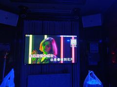 -UK派对KTV(日月广场店)