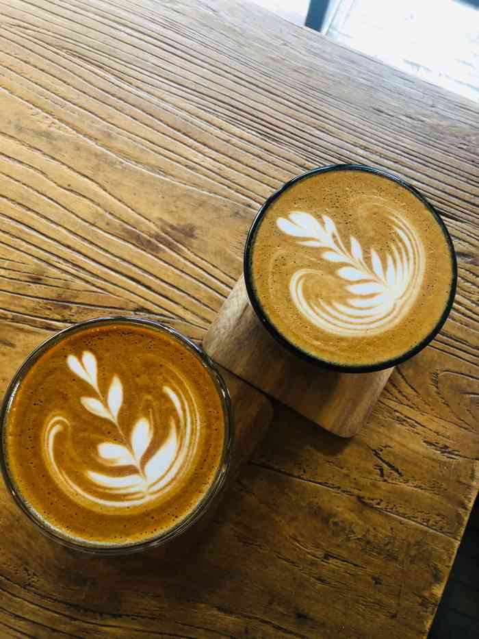 就约了永康路 griffin coffee是久闻大名 闺蜜说一直来 因为咖啡好喝