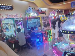 -爱玩嘉年华(江北一店)