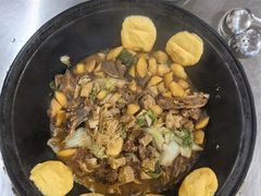 -粘豆包柴火铁锅炖