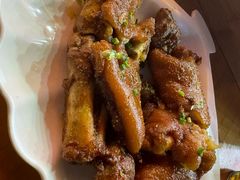 -郑贵初烧烤·烤凤爪的发明者(王家湾店)