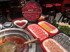 -醉董牛川派鲜肉自选火锅(烟台店)